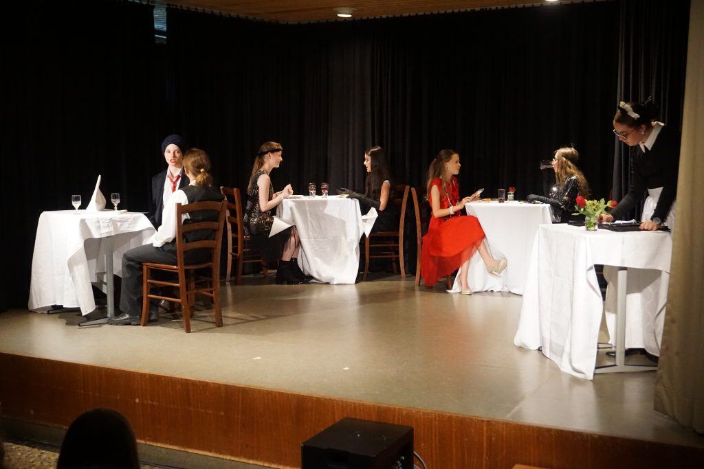 Aufführung der Theater-AG "Nuit Fatale"