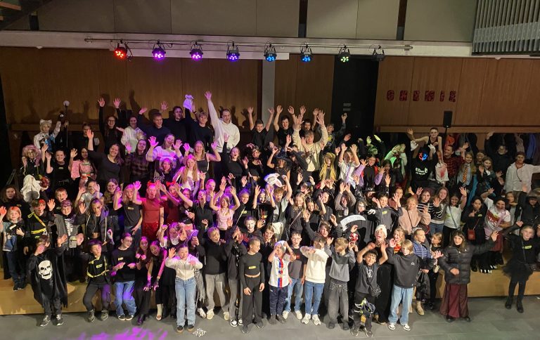 Alle Teilnehmenden der Unterstufenparty