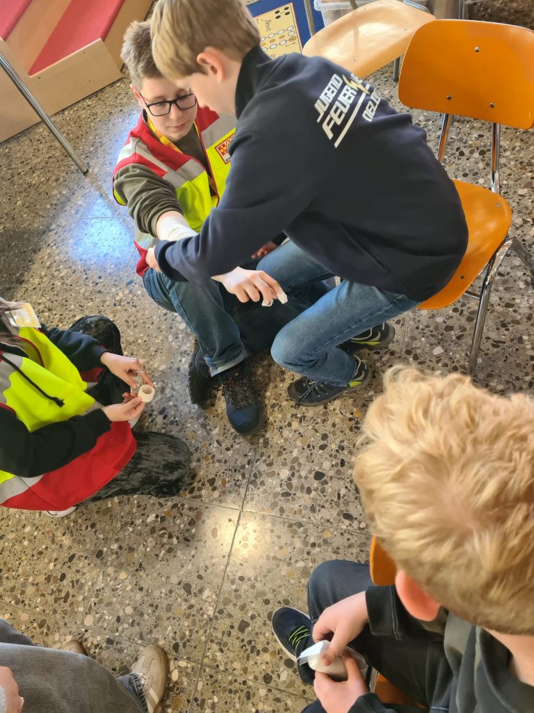 ASG Schülersanitäter*innen unterstützen den Katastropheschutztag an der Martinschule