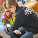 ASG-Schulsanitäts-AG hilft beim Katastrophenschutztag der Martinschule