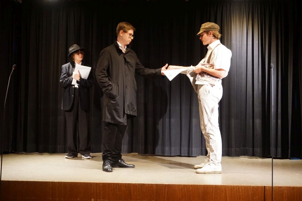 Impressionen des Theaterstücks "Der Zinker" der Theater AG