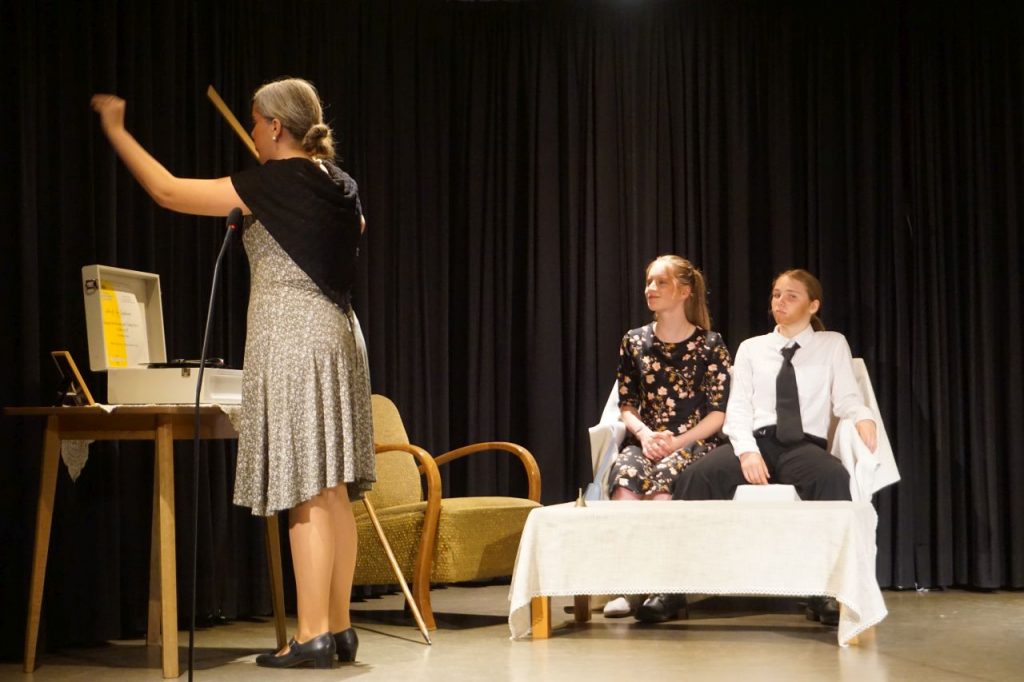 Impressionen des Theaterstücks "Der Zinker" der Theater AG