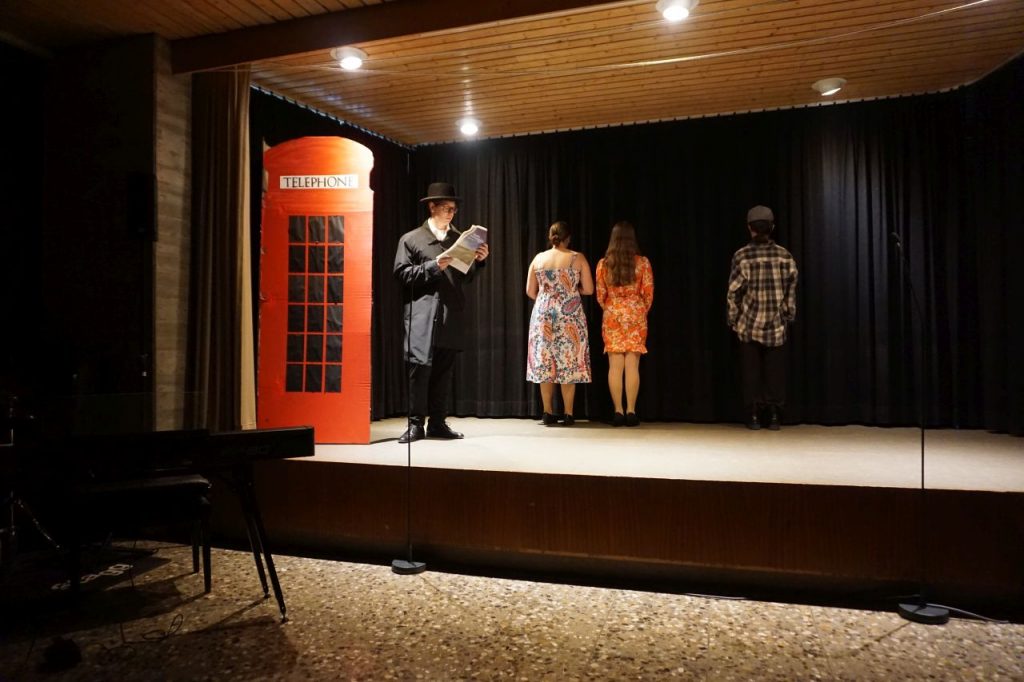 Impressionen des Theaterstücks "Der Zinker" der Theater AG