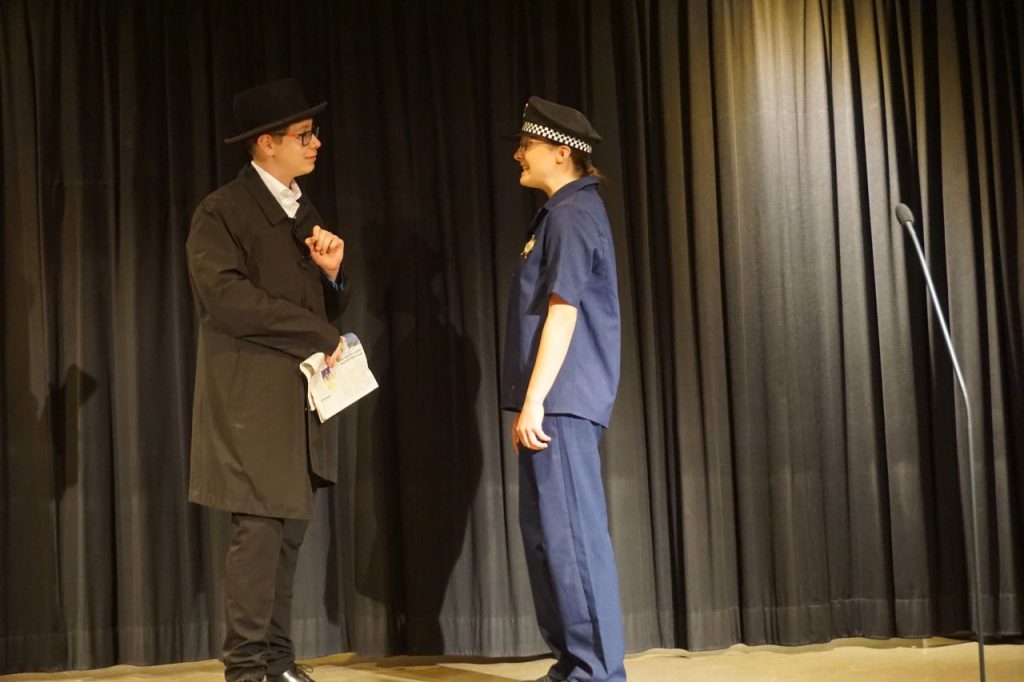 Impressionen des Theaterstücks "Der Zinker" der Theater AG