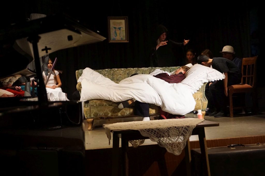 Impressionen des Musicals "Das Gespenst von Canterville" des Unterstufenchors